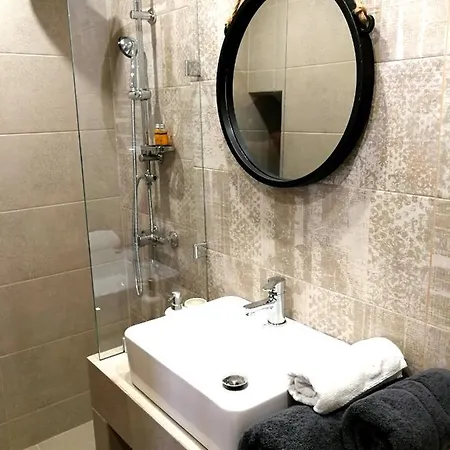 Medousa Apartment