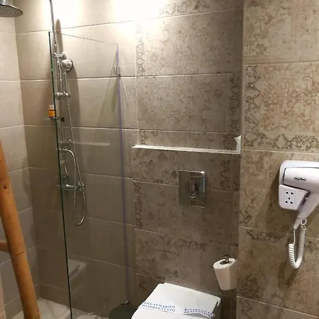 Medousa Adamantas (Milos)